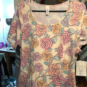 Lularoe top